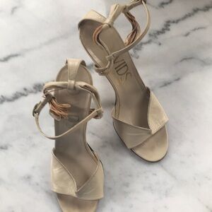 Stunningly Chic Sling Backs. Very good condition. Purchased at David’s Bloor.